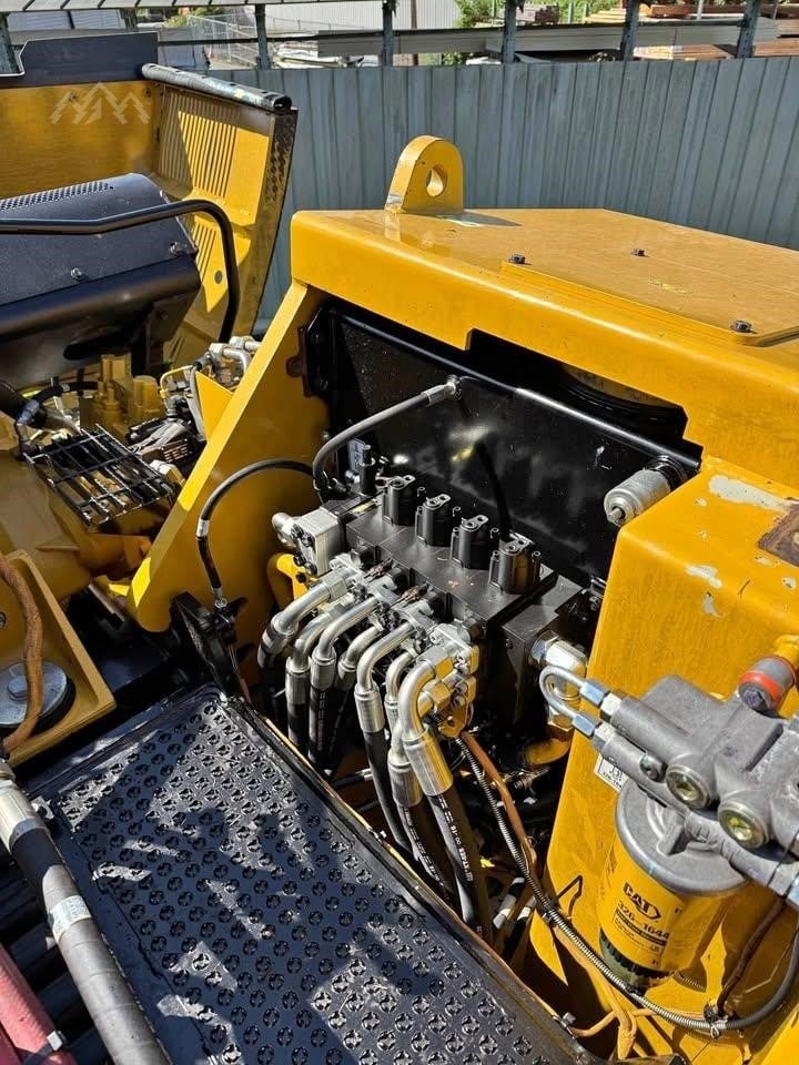 caterpillar 552 track feller buncher for sale