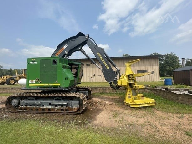 π² John Deere 853M Track Feller Buncher Price Guide & Buying Tips 2 John Deere 853M Track Feller Buncher Price Guide