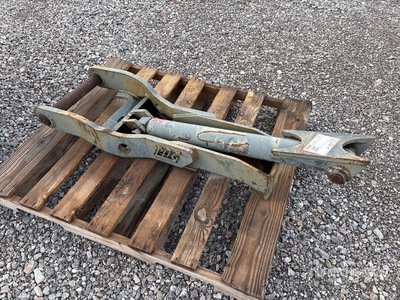 a17aed4f-c3f8-431d-8d7f-9571290d42d8-medrb.jpg 2019 Tag HT49RR Thumb Backhoe Attachment