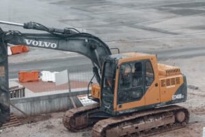 Excavator rubber tracks for mini excavators