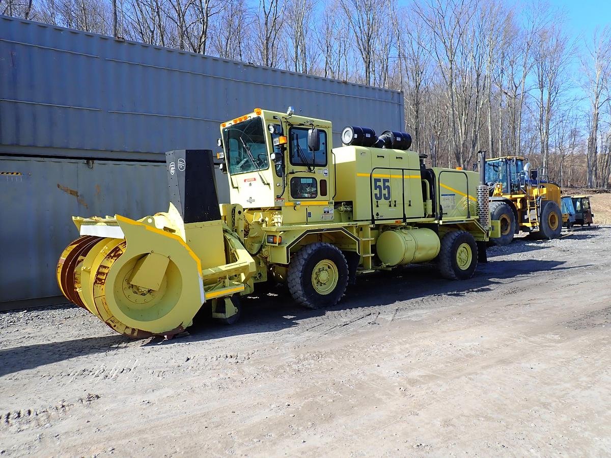 Hyundai R220 Parts for Sale — image 3