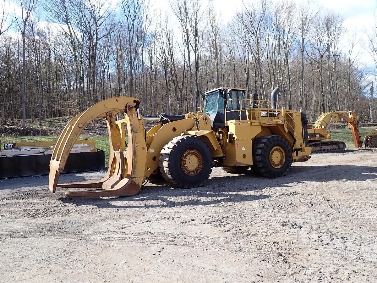 Kobelco SK200 Parts for Sale — image 1