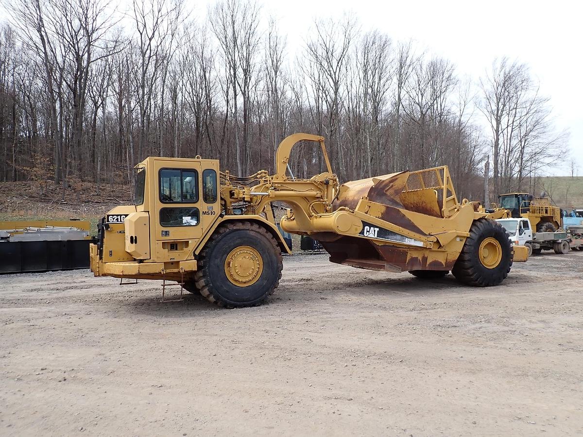 Kobelco SK200 Parts for Sale — image 4